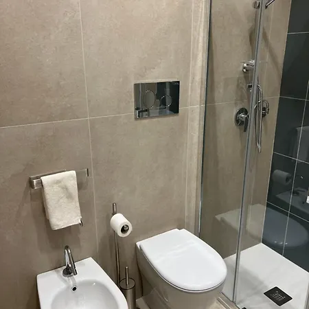 Daire Salotto Sullo Stretto *