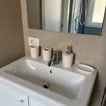 Salotto Sullo Stretto Διαμέρισμα Ρέτζιο ντι Καλάμπρια